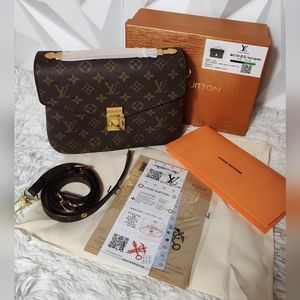 LV metis in classic brown  monogram